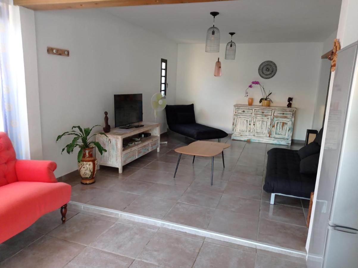 Jolie Maison T3 A St Pierre, 2 Chambres Avec Sdb, Grande Varangue, Jardin Saint Pierre Exteriér fotografie